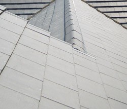 Constructed roofs in slate